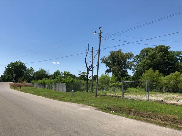 801 Bard Rd, Paragould, AR 72450
